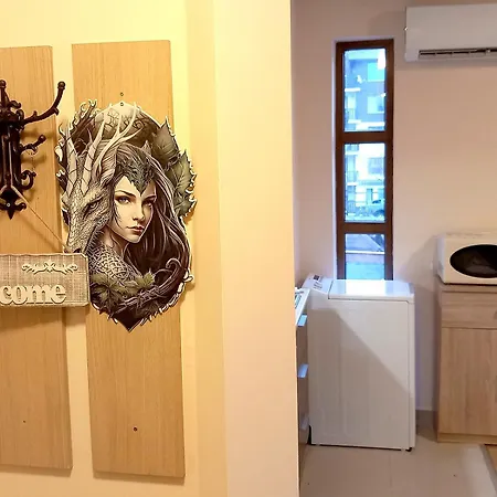 Belmont's Dragon Nest - 1bd By Flat Mаnager