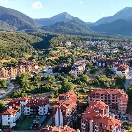 Cozy Mountain-view In Belmont, By Flat Mаnager バンスコ