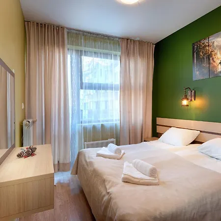 Cozy Mountain-view In Belmont, By Flat Mаnager アパート