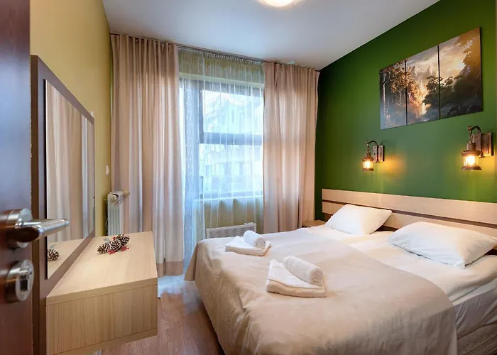 Cozy Mountain-view In Belmont, By Flat Mаnager Lägenhet