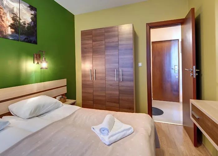 Cozy Mountain-view In Belmont, By Flat Mаnager Lägenhet *